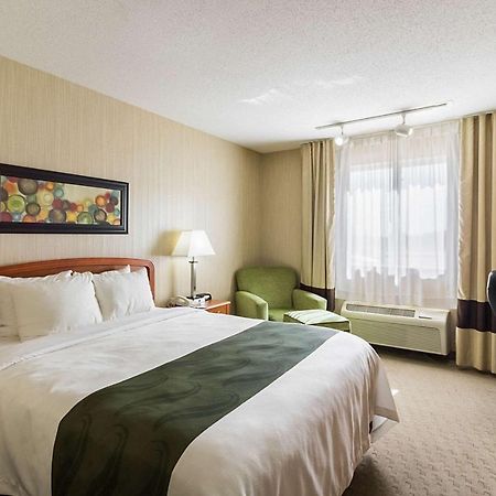 Quality Inn Marshall Mn Near University Exterior photo