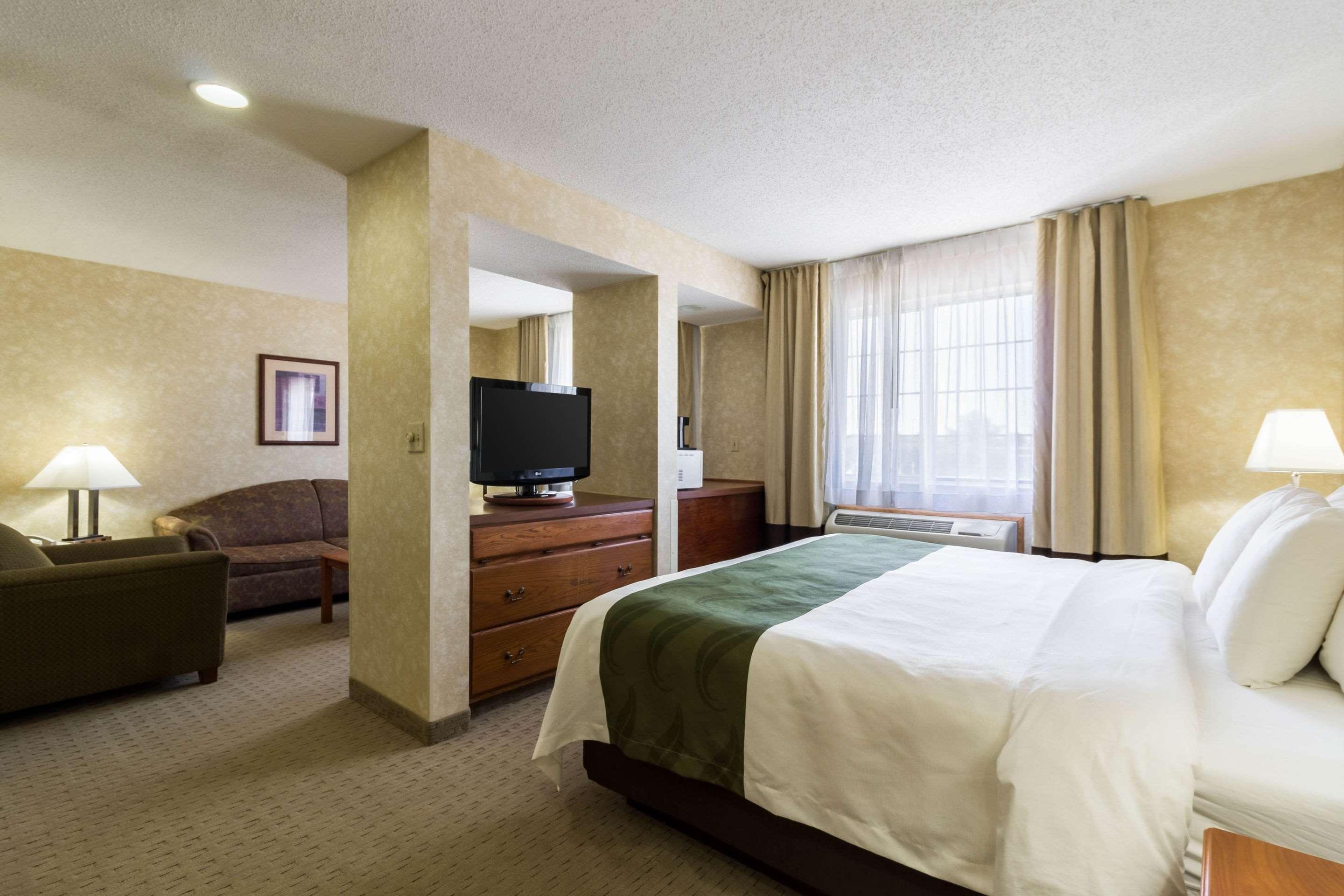 Quality Inn Marshall Mn Near University Exterior photo