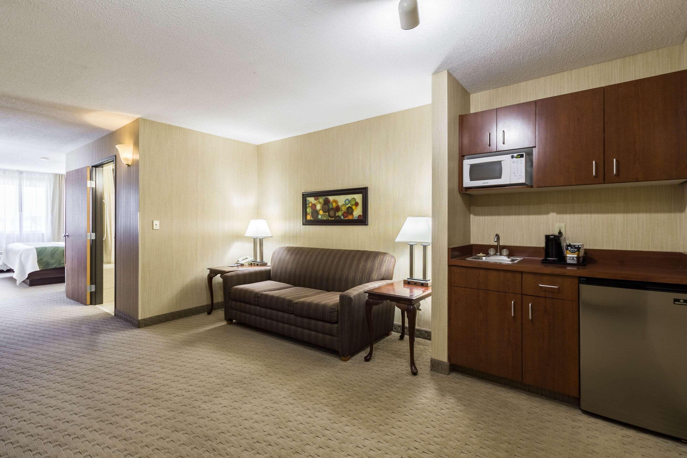 Quality Inn Marshall Mn Near University Exterior photo