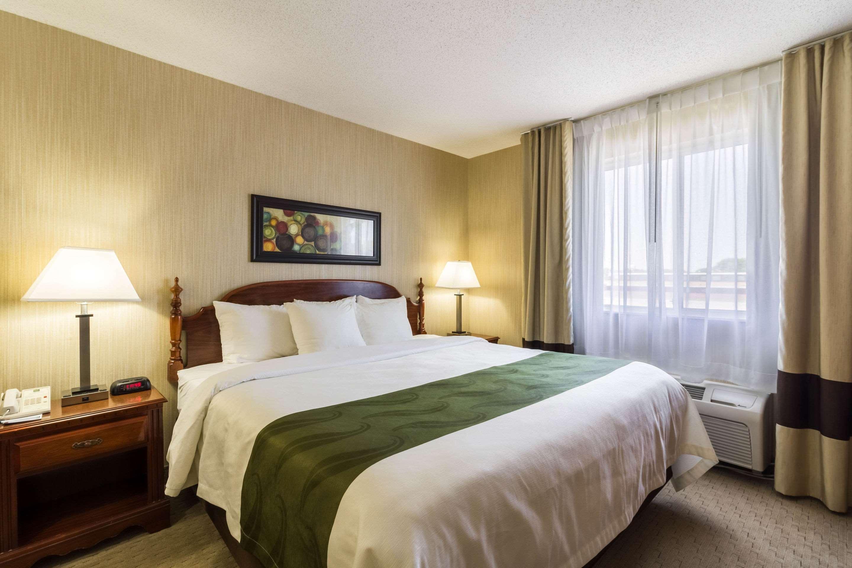 Quality Inn Marshall Mn Near University Exterior photo