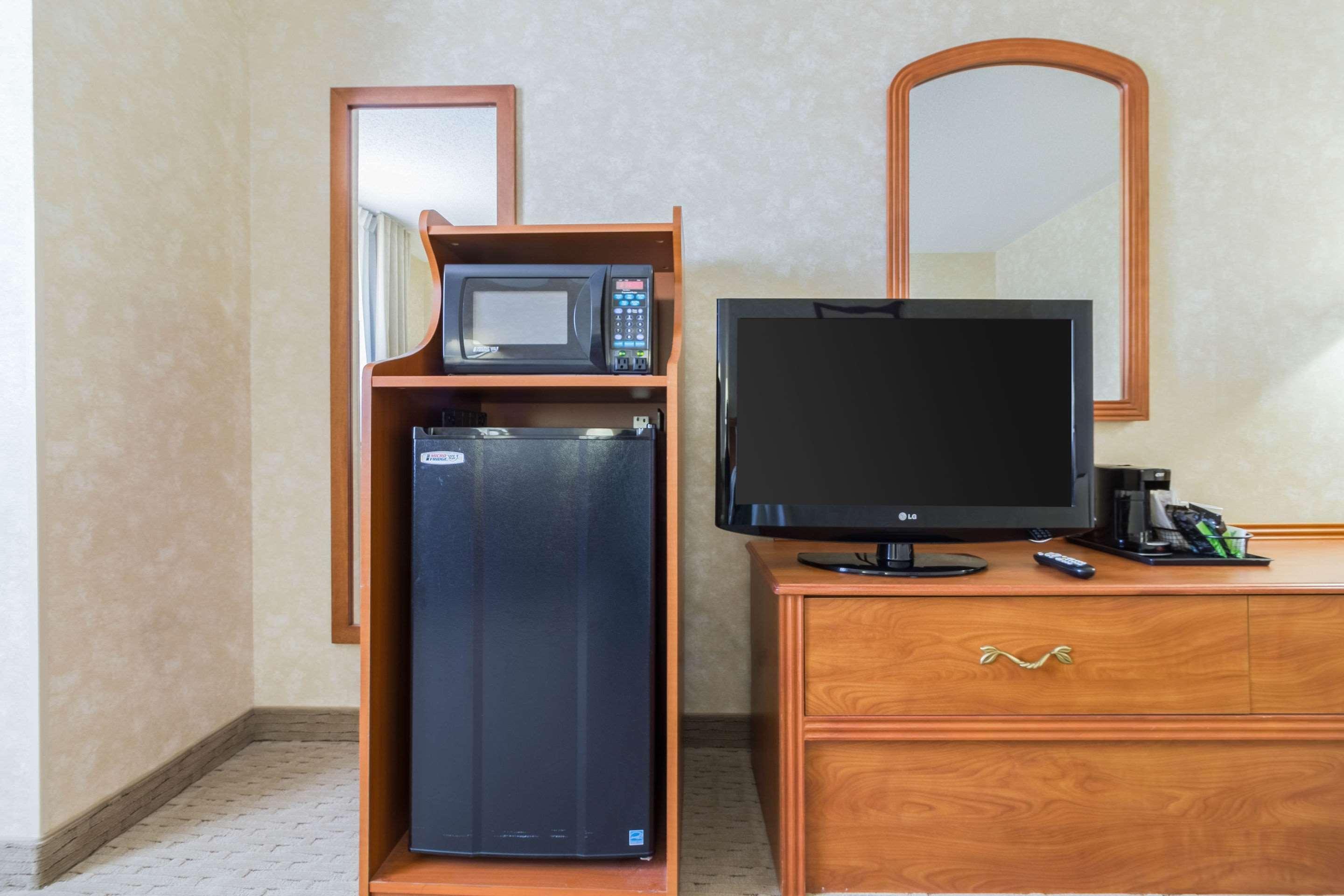 Quality Inn Marshall Mn Near University Exterior photo